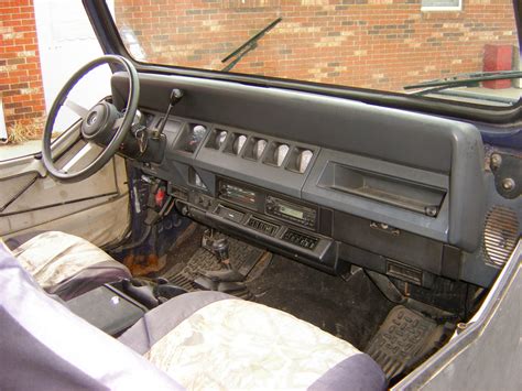 jeep 1990 metal boxes unfer dask|Remove under dash A/C on a YJ .